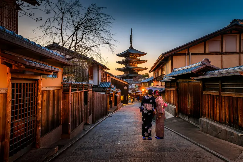 A quiet lane in Kyoto at dusk