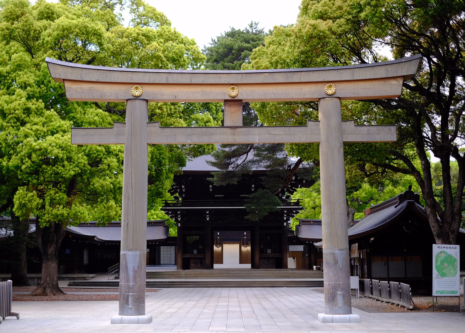 Nezu Shrine