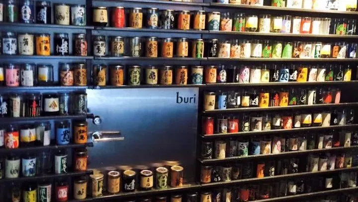 buri Stand Bar & Restaurant, Japan