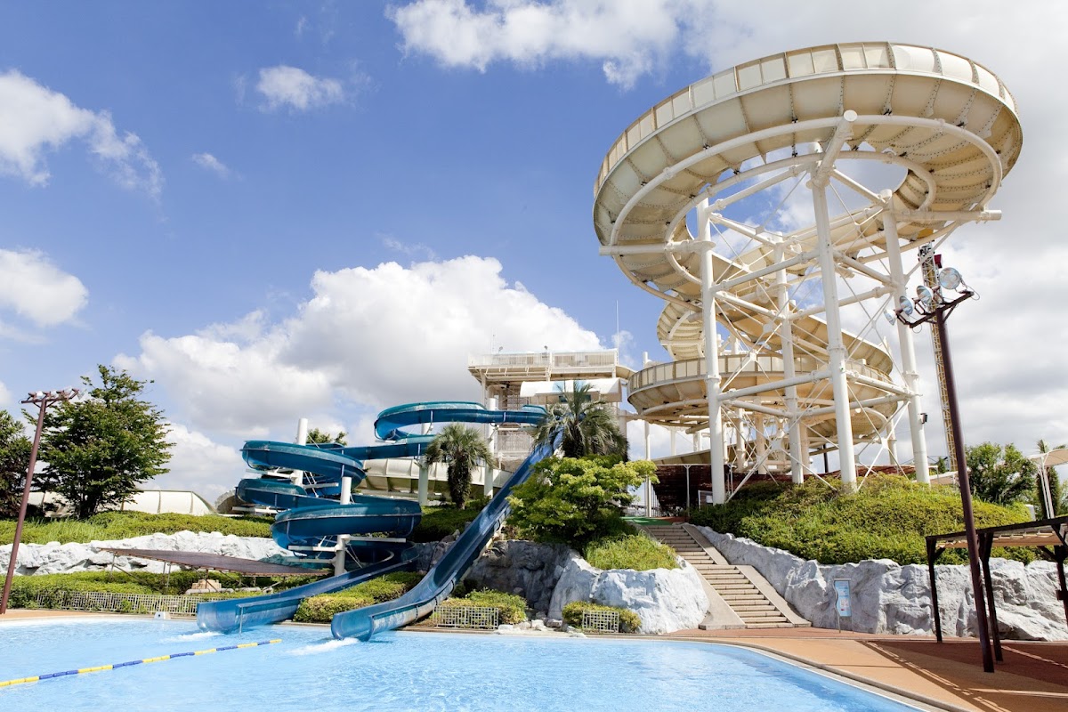 Yomiuriland Pool WAI
