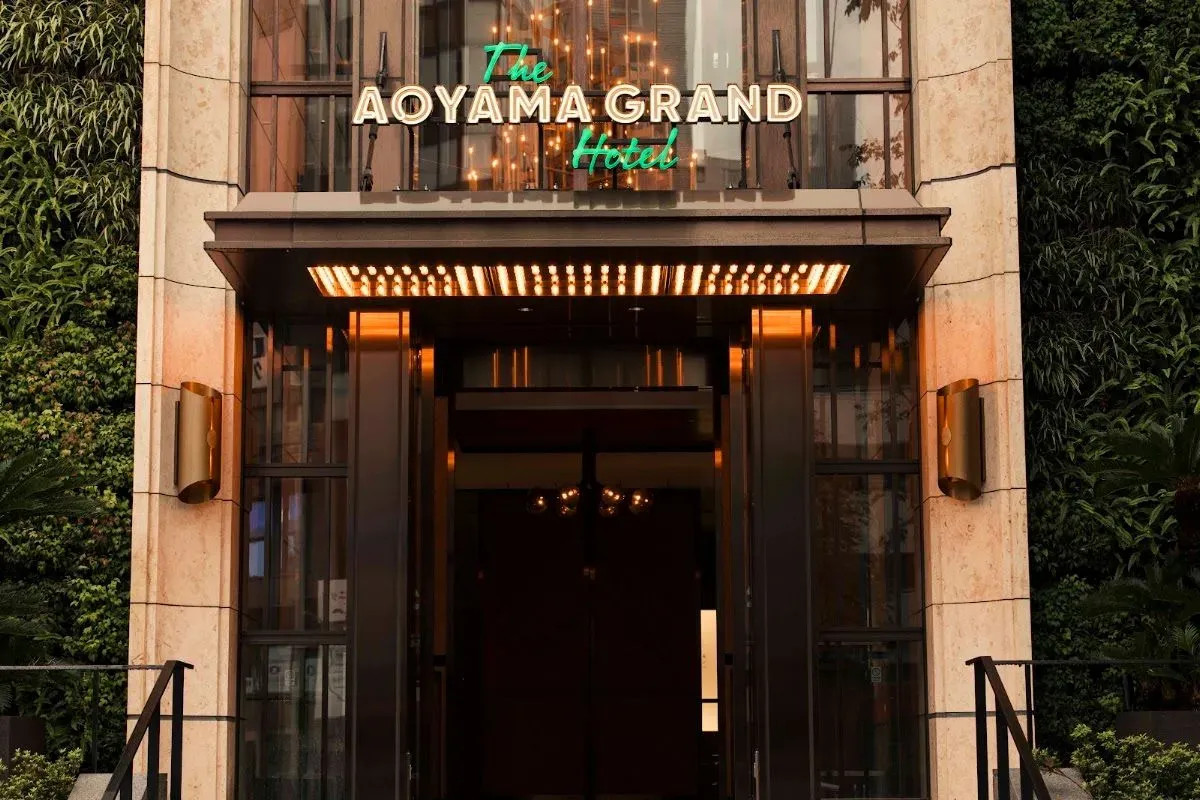 THE TOP (Aoyama Grand Hotel)