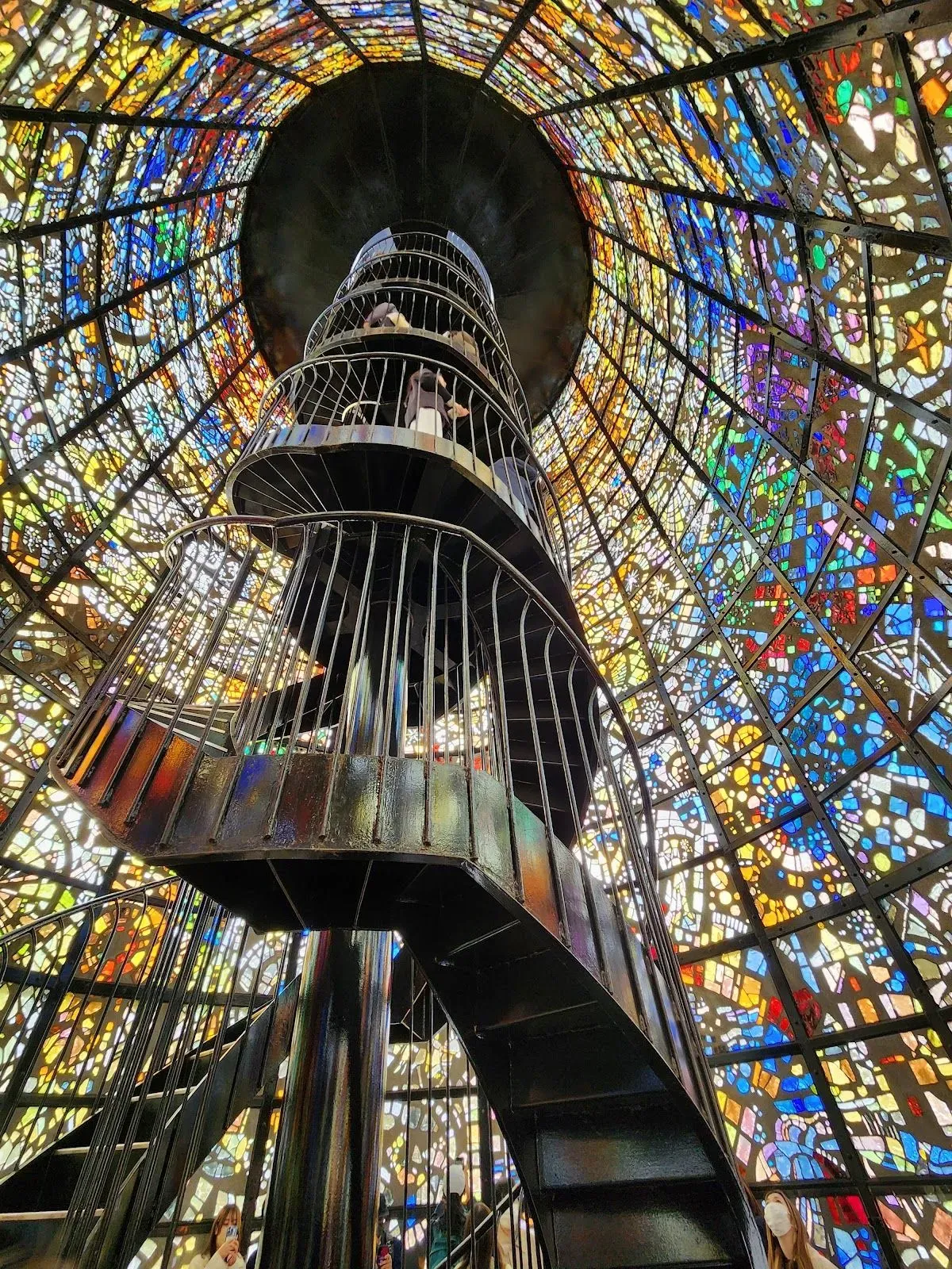 Picasso Pavilion 3