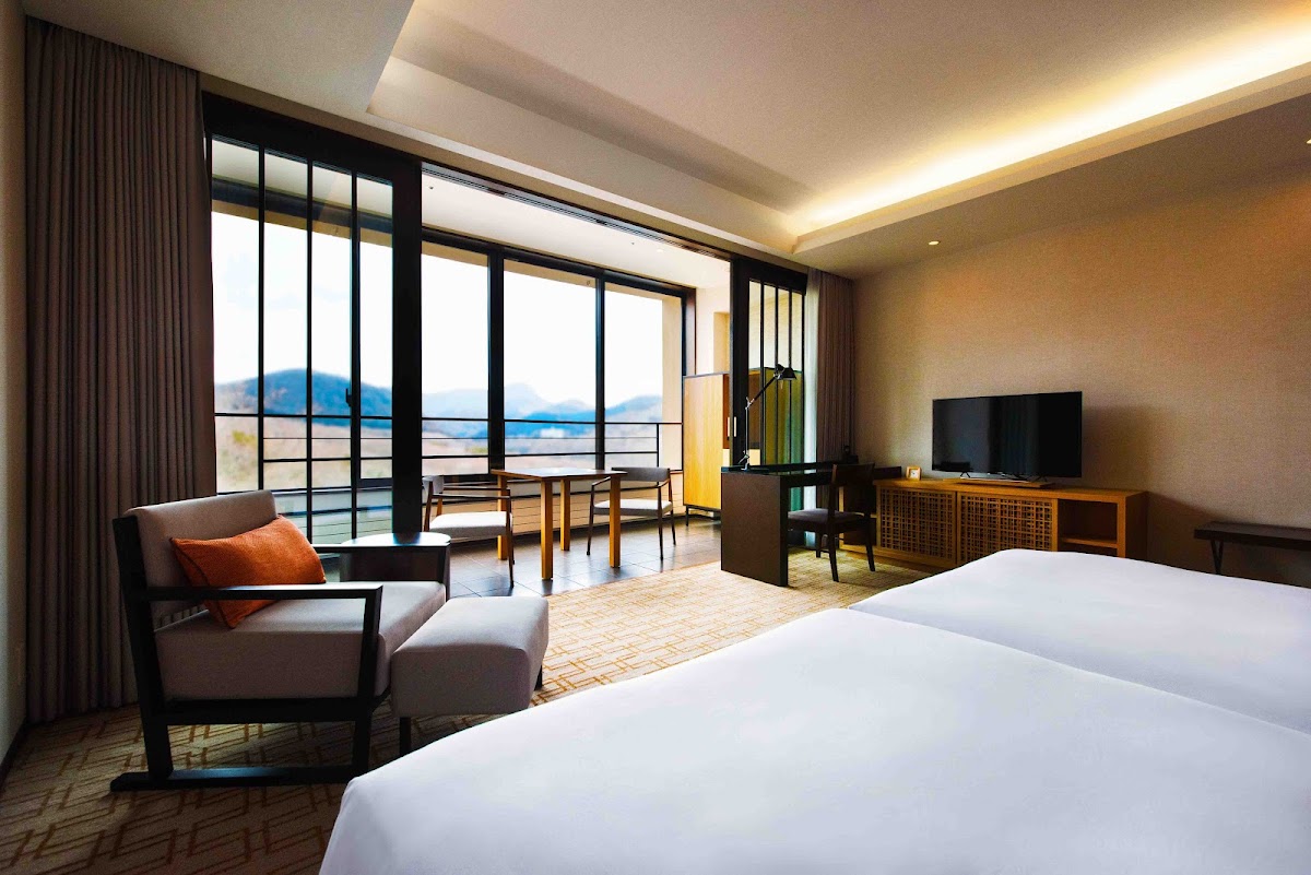 Hyatt Regency Hakone Resort and Spa 2