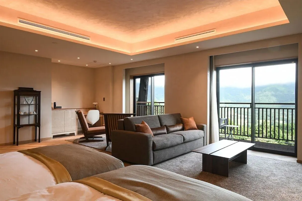 THE HIRAMATSU HOTELS & RESORTS SENGOKUHARA 2