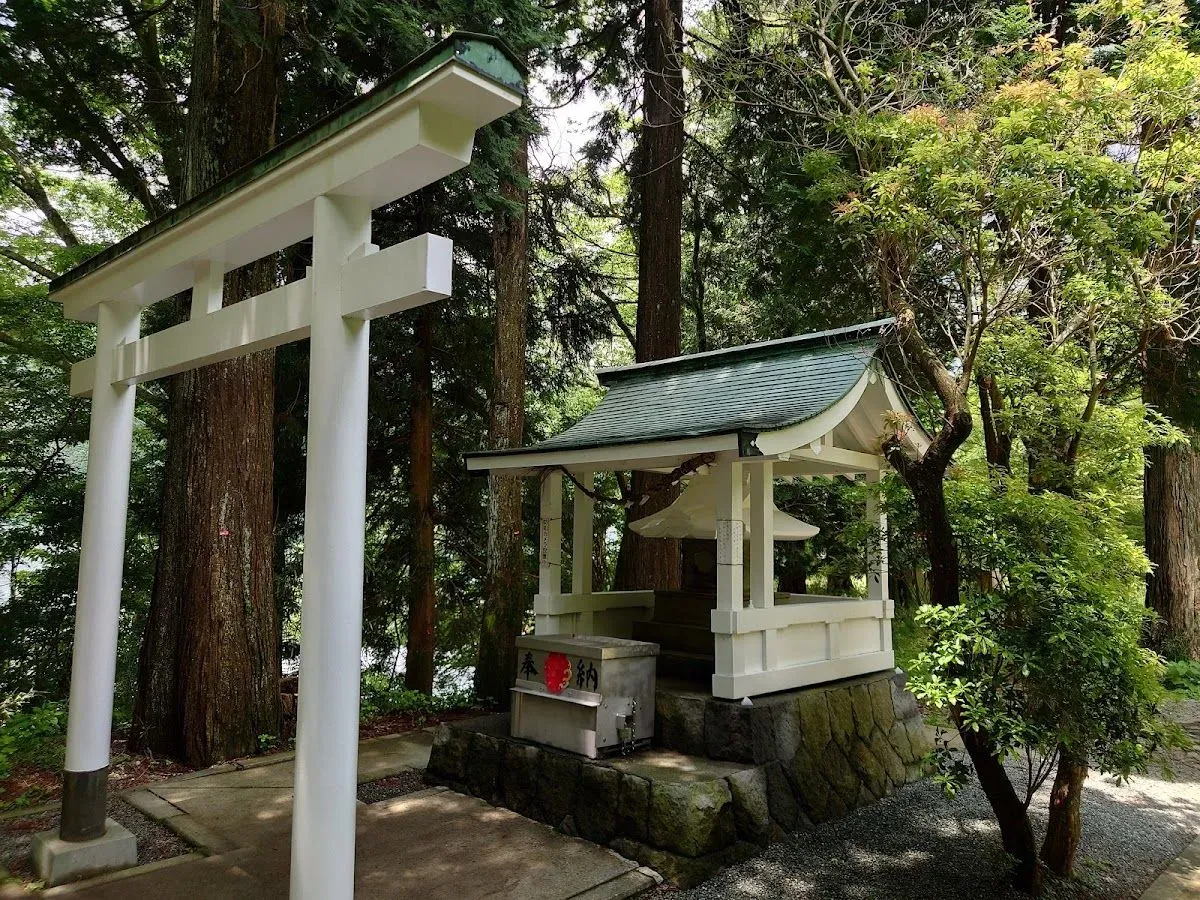 Hakone Kuzuryu-no-mori 4