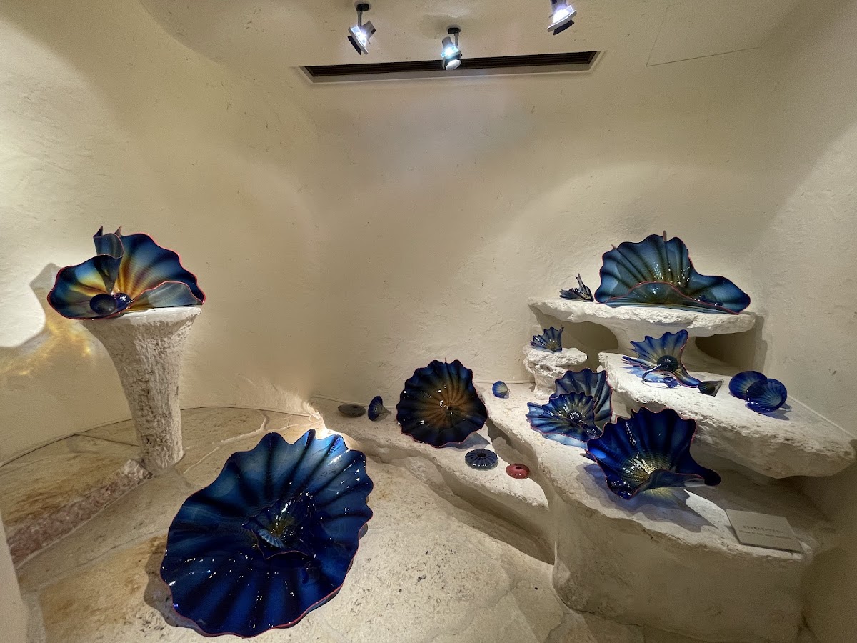 Hakone Venetian Glass Museum (Glass Forest) 4