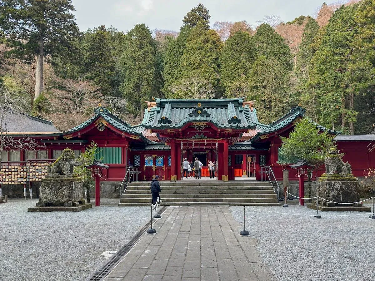 Hakone Shrine 2