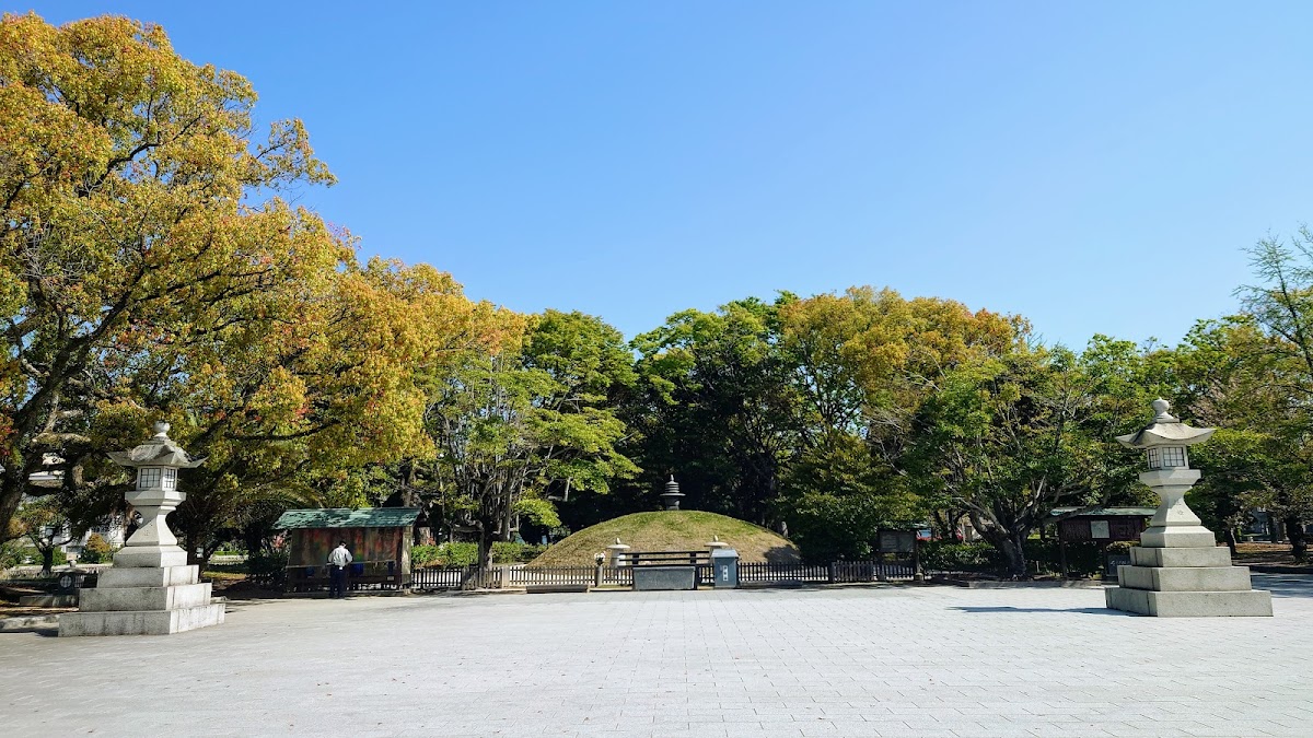 Atomic Bomb Memorial Burial Mound 2