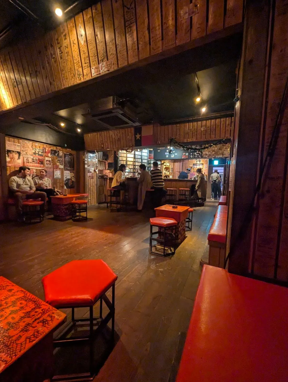 Mac Bar 4