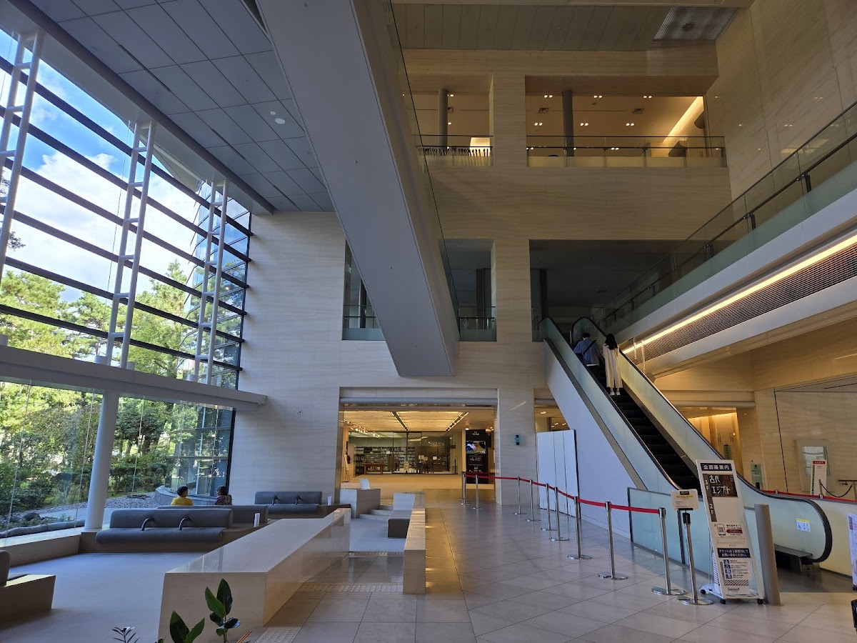 Hiroshima Prefectural Art Museum 3