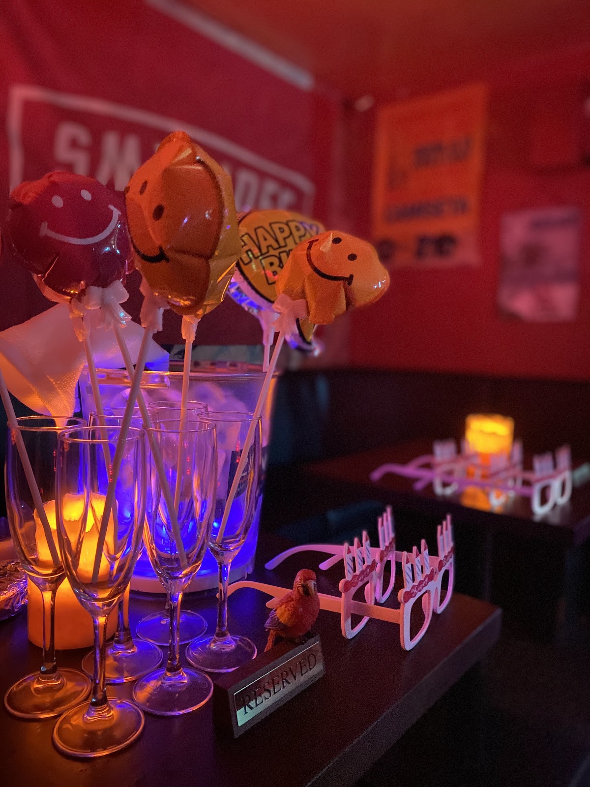 Ken's Bar 4