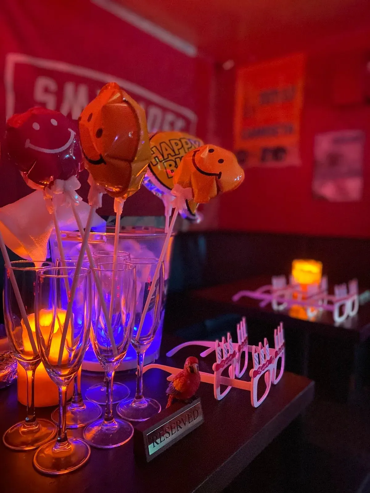 Ken's Bar 4
