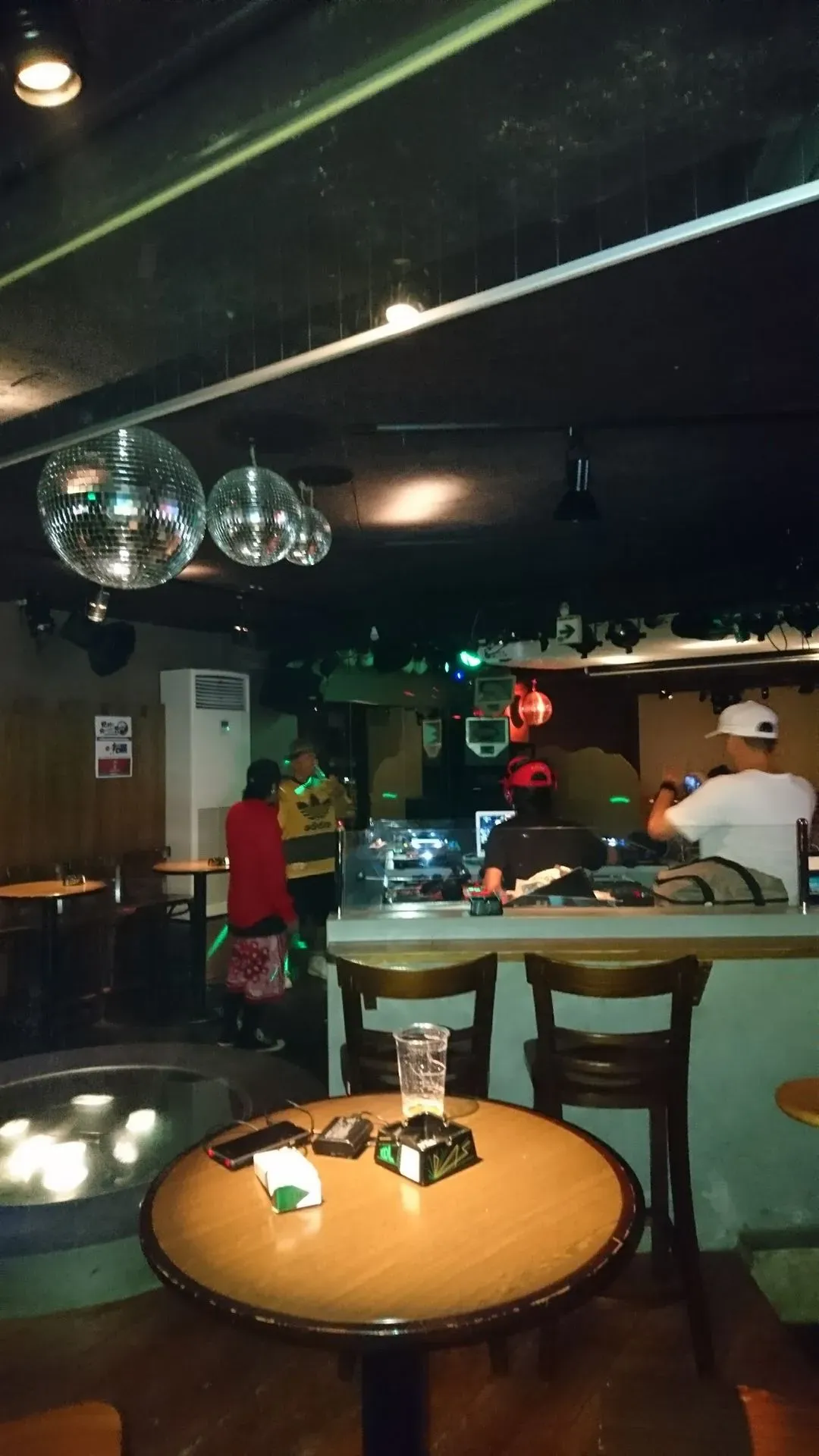 Club cream 3
