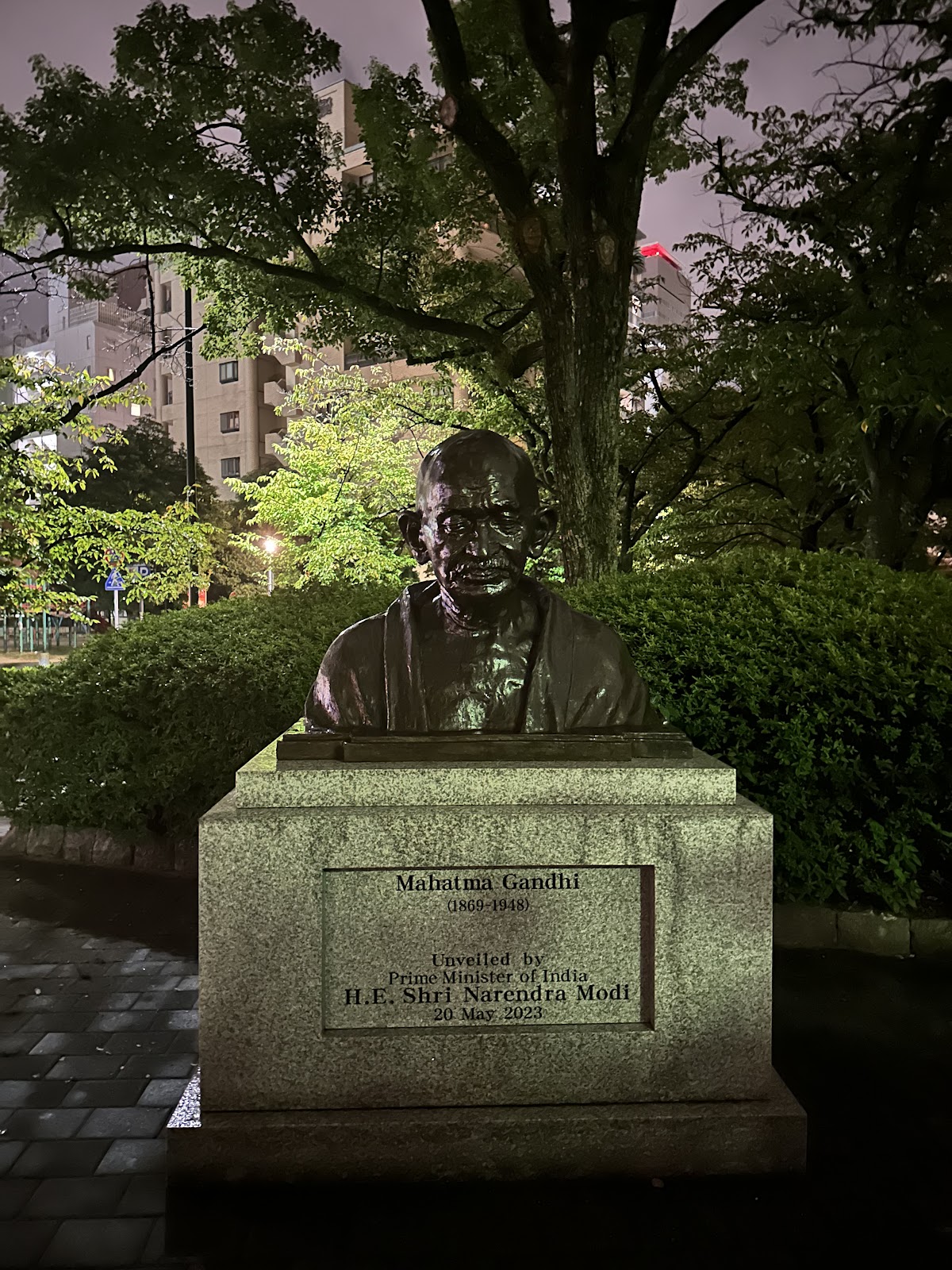 Mahatma Gandhi Statue