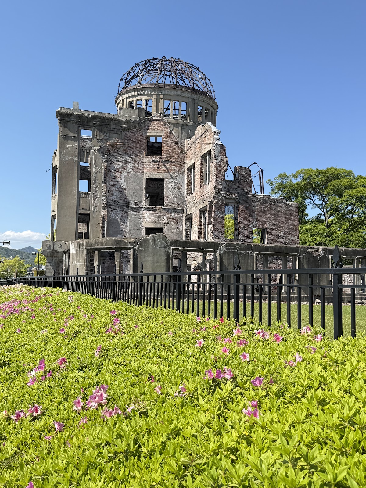 HIROSHIMA PEACE MEMORIAL (GENBAKUDOME) World Heritage Registration Memorial 2