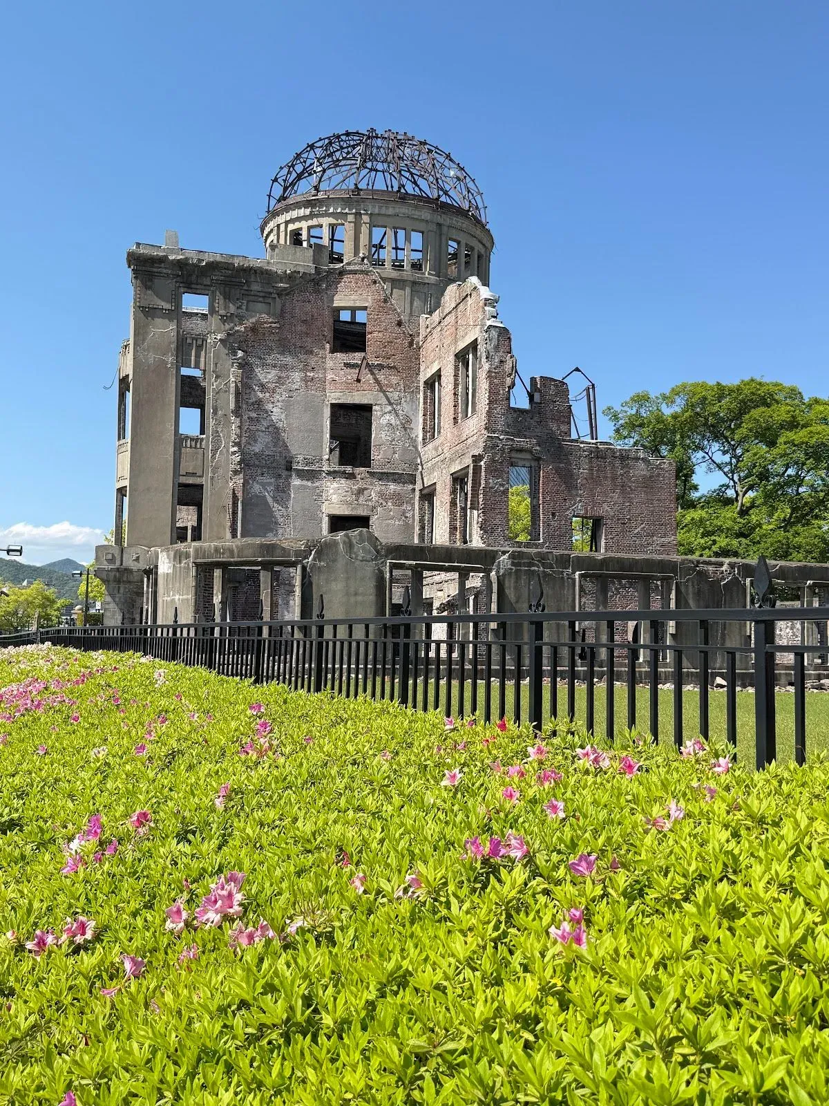 HIROSHIMA PEACE MEMORIAL (GENBAKUDOME) World Heritage Registration Memorial 2