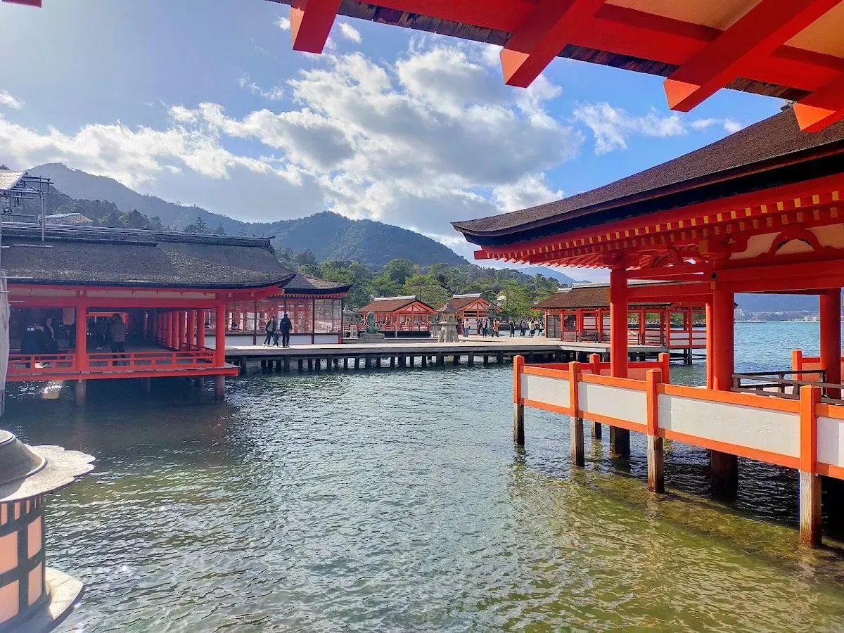 Itsukushima Jinja 2