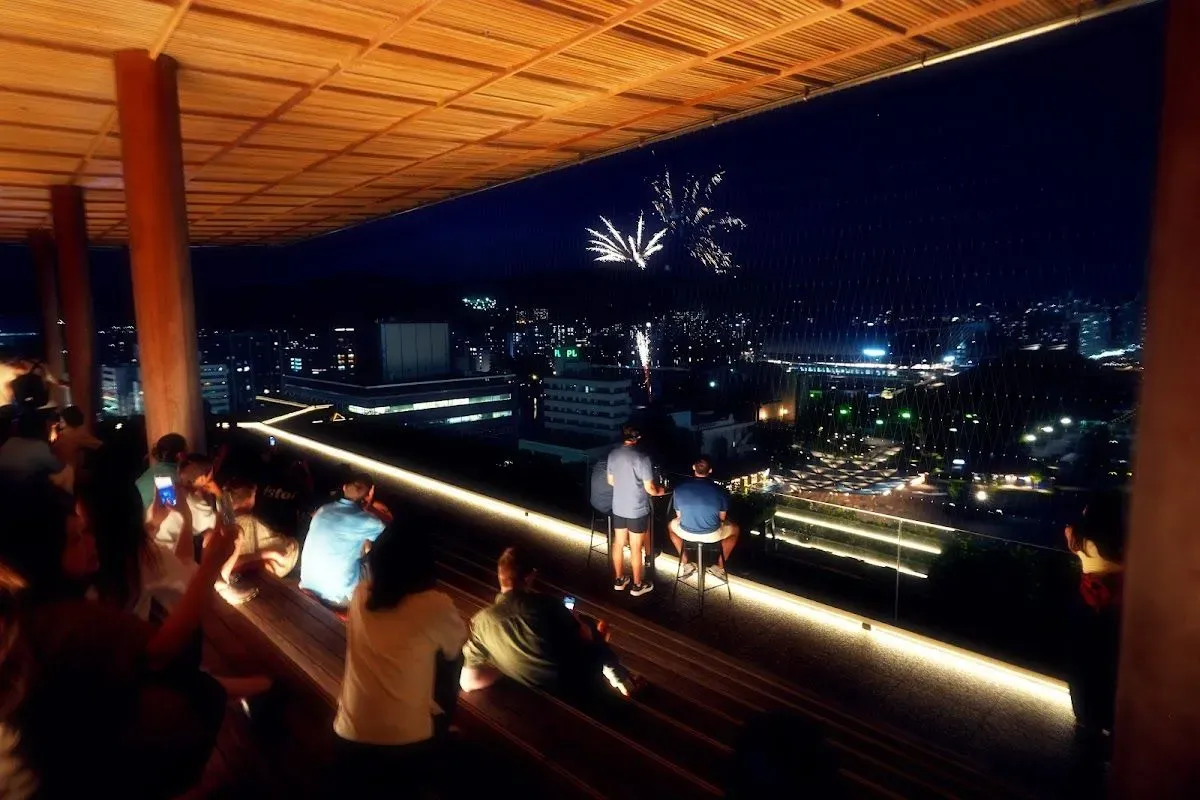 ROOF TOP CAFE & BAR at HIROSHIMA ORIZURU TOWER