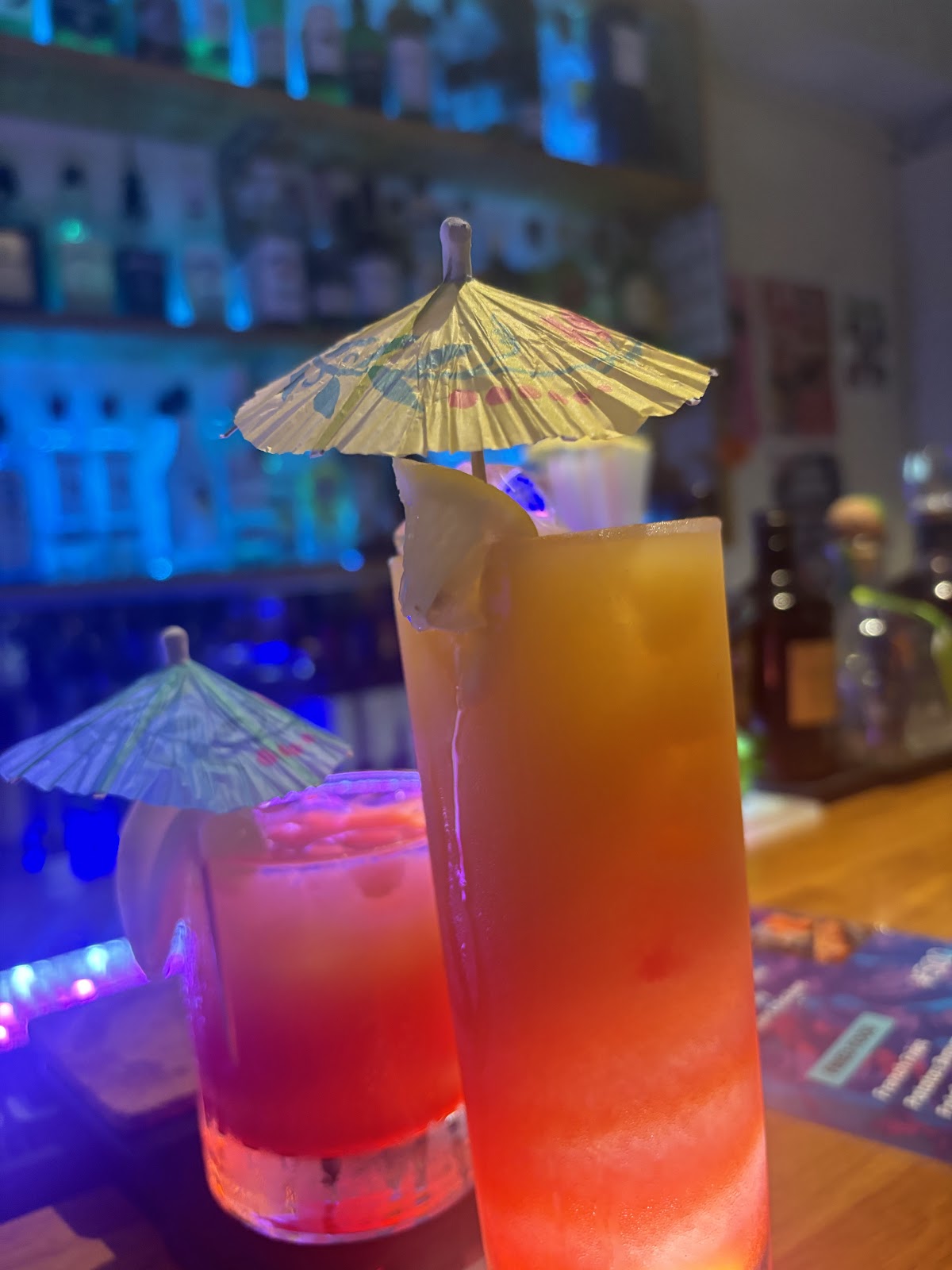 Friendz International Bar & Grill 3