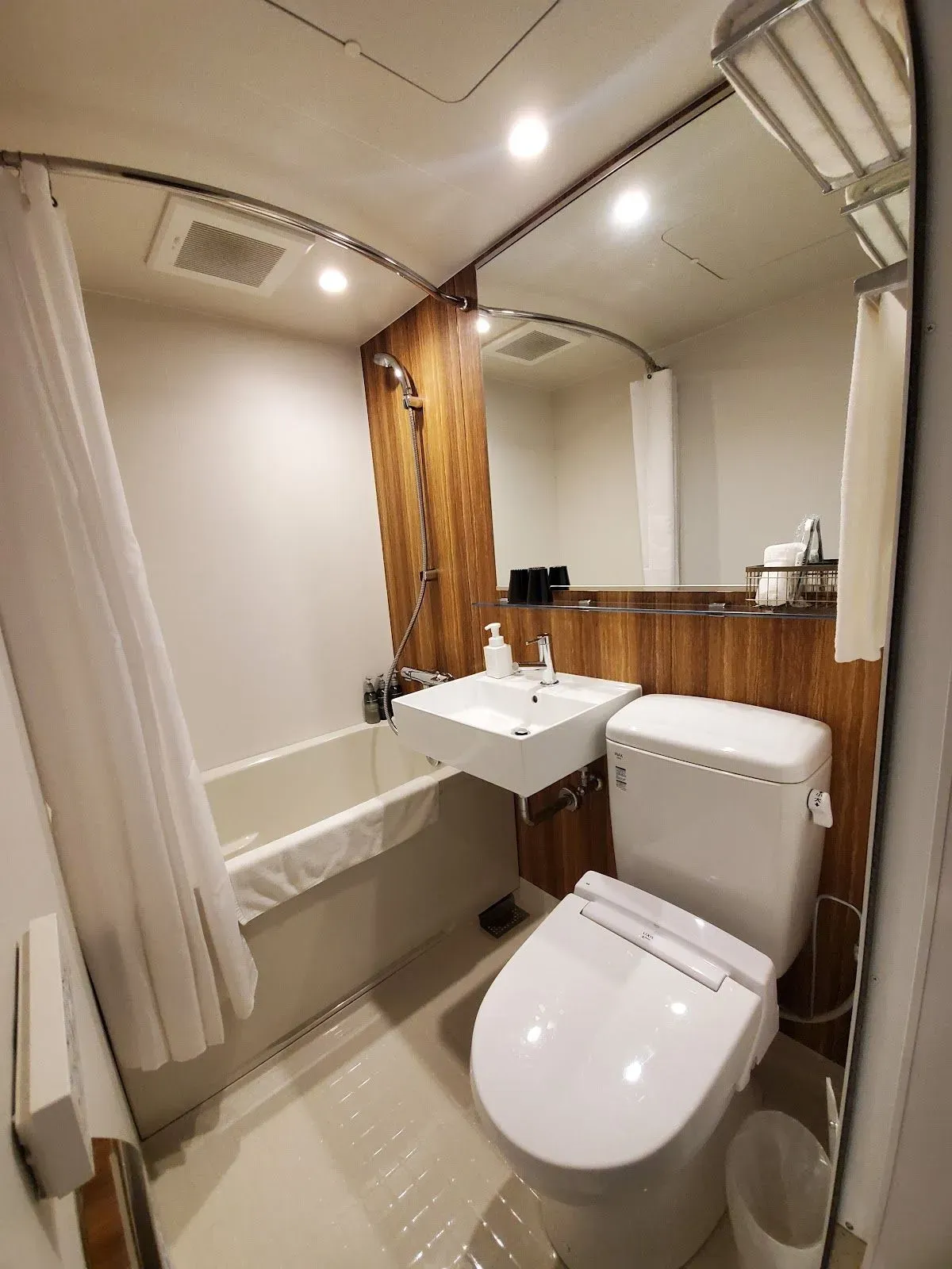 Nest Hotel Hiroshima Hatchobori 3