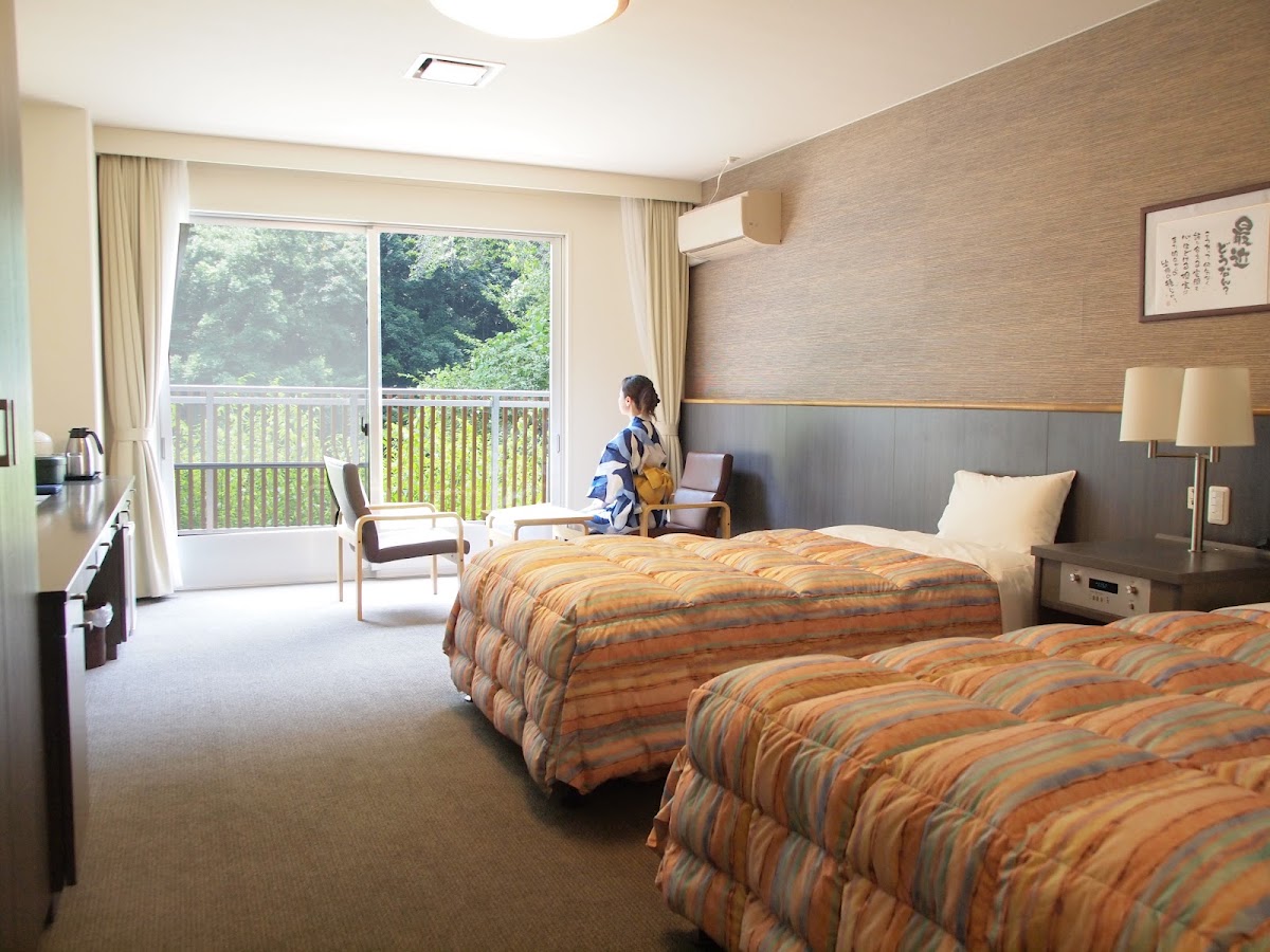 Yuki Onsen Yuki Lodge 2