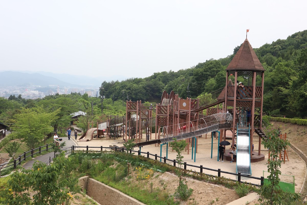 Ikoinomori Park 3