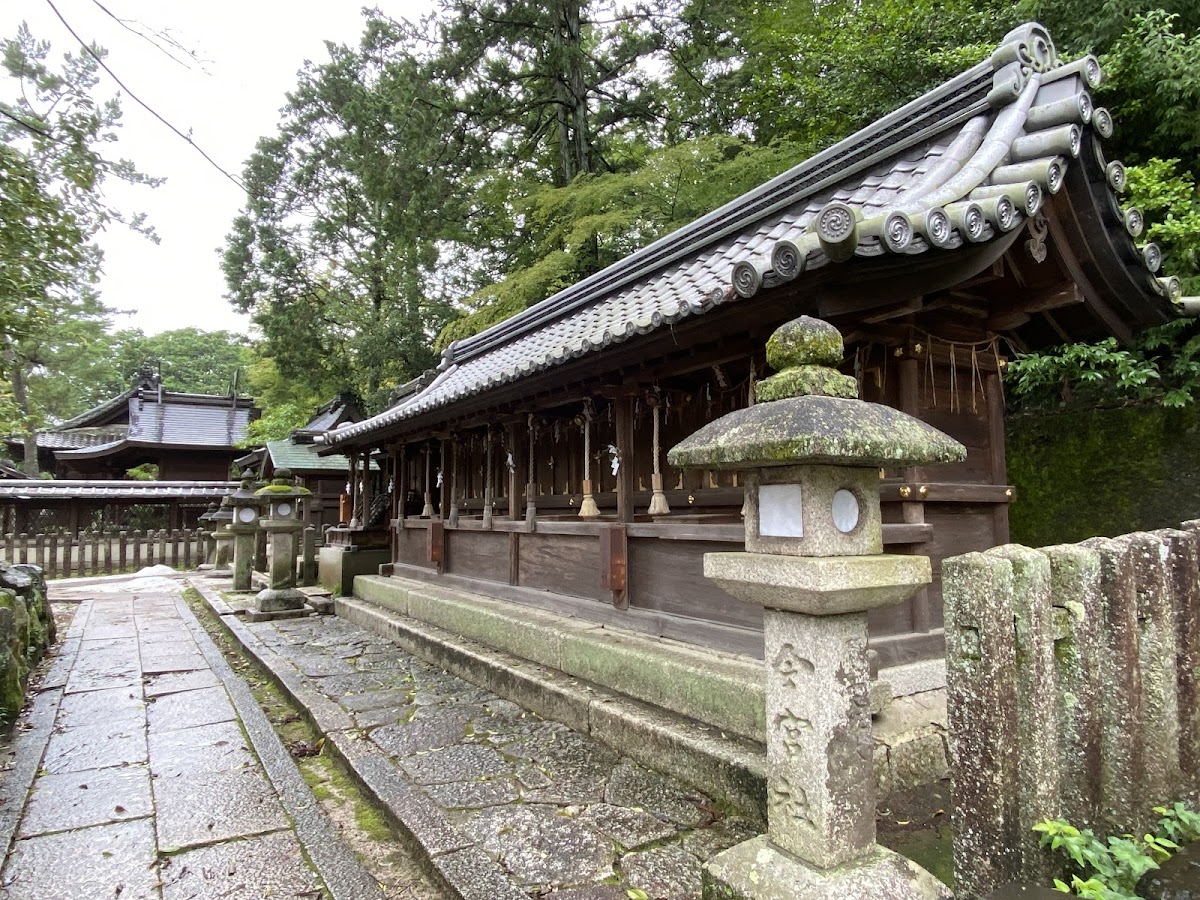 Imamiya Shrine 3