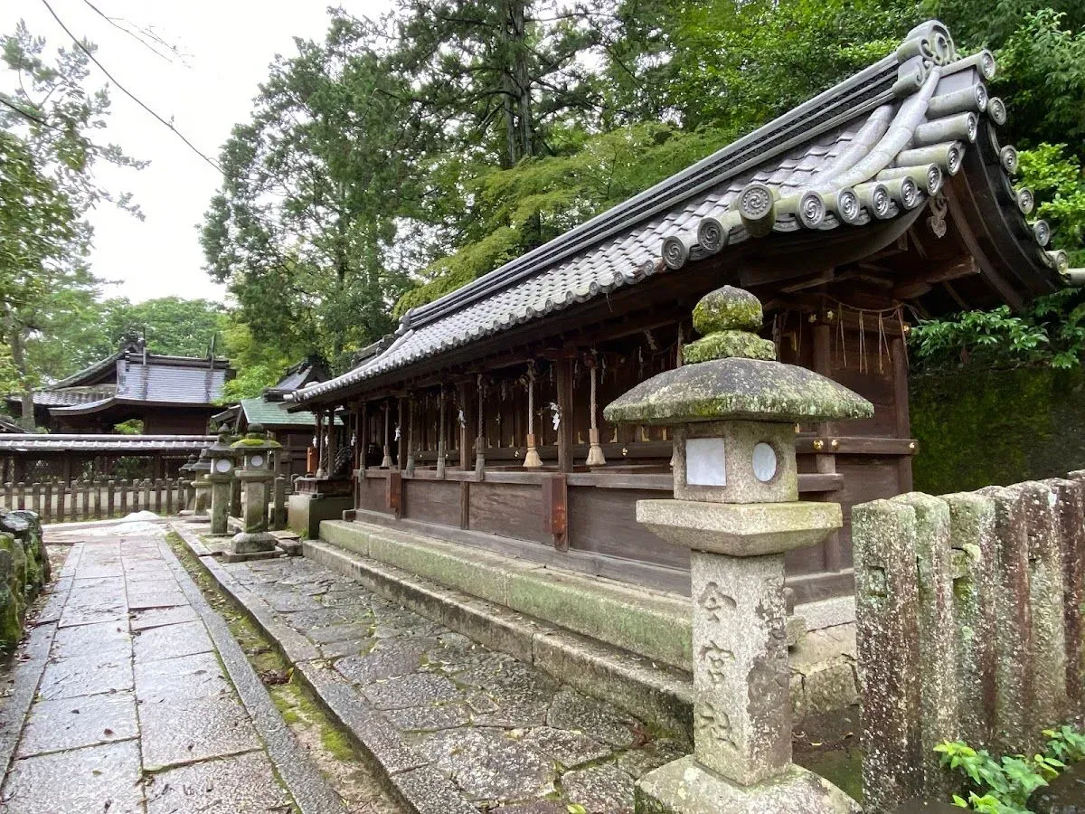 Imamiya Shrine 3