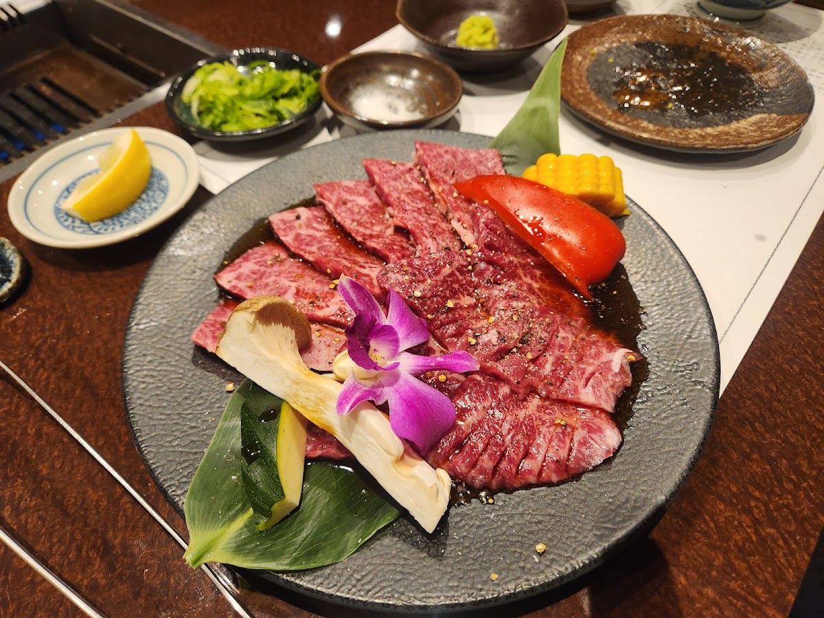 Pound Sanjo-Kiyamachi 3