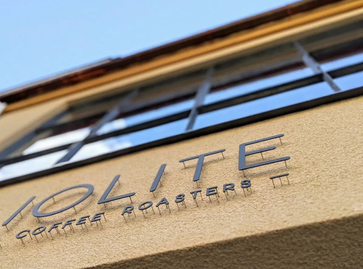 IOLITE COFFEE ROASTERS 3