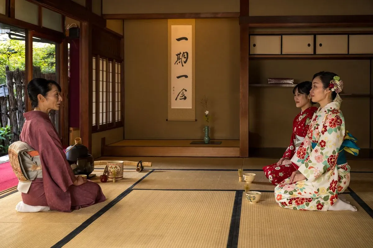 Kimono Tea Ceremony MAIKOYA Nishiki