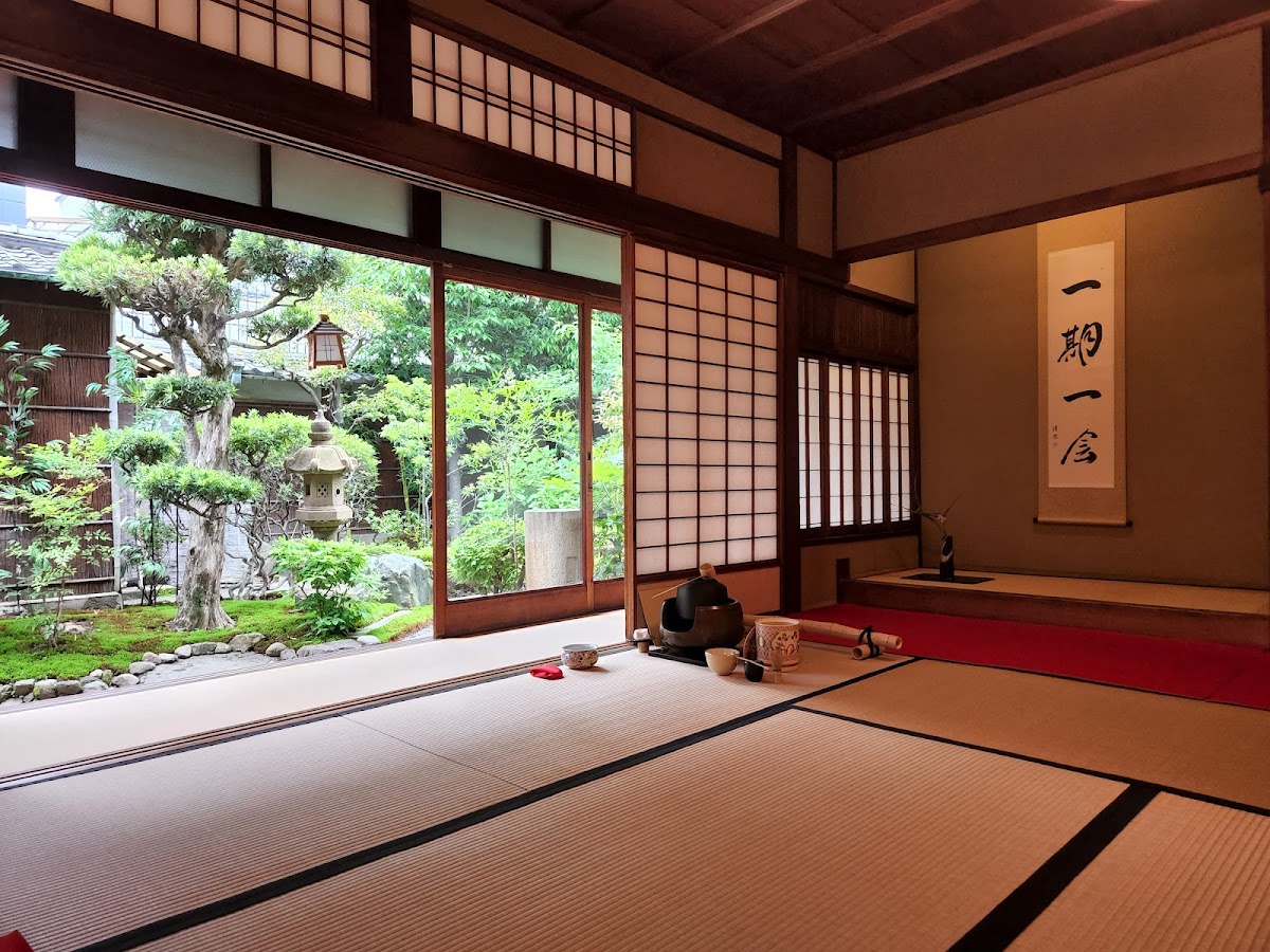 Kimono Tea Ceremony MAIKOYA Nishiki 2