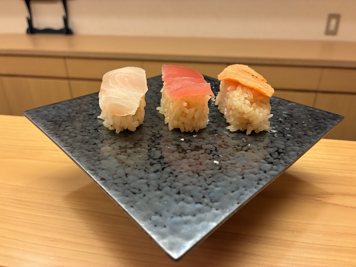 Kyoto Omakase Sushi & Wagyu Halal Gion Restaurant 京都寿司和牛餐厅 3