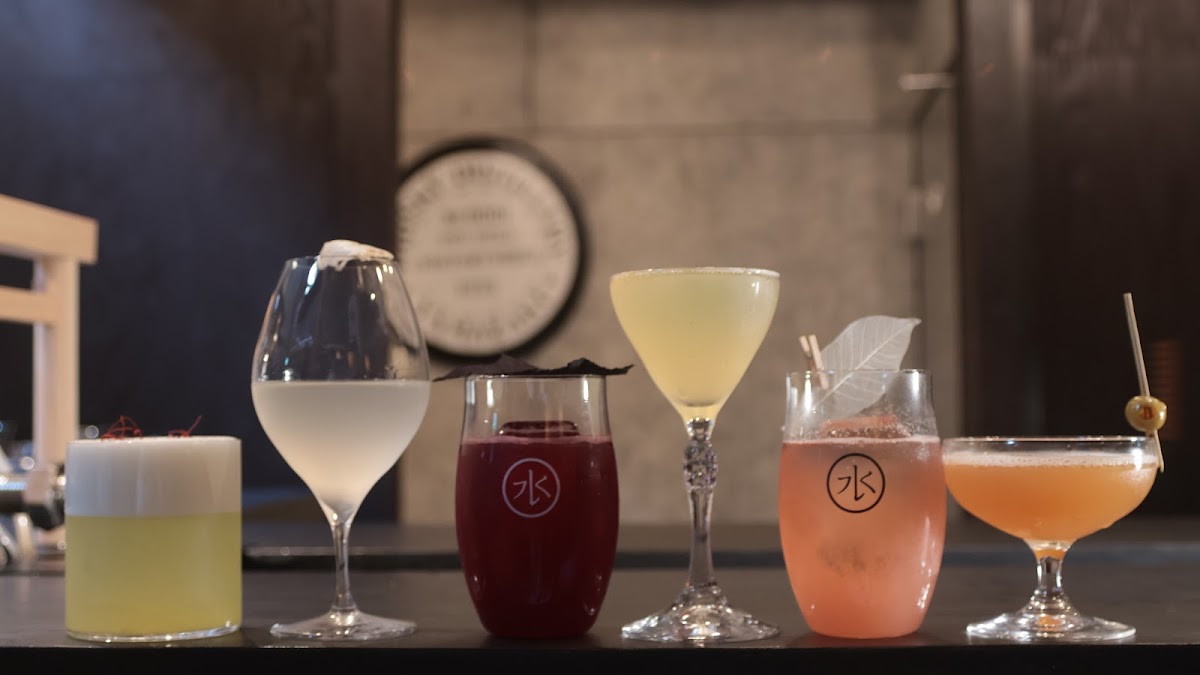 Cocktail Stand FUREK 2