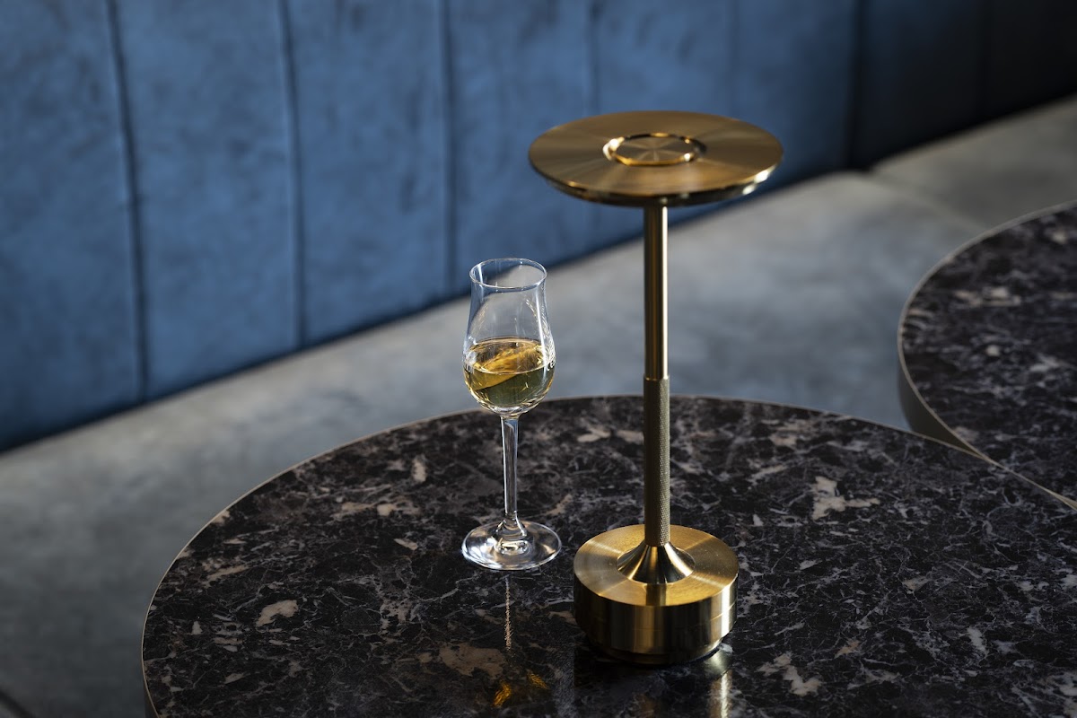 bar HIGH CENTRAL whisky &cocktail 4