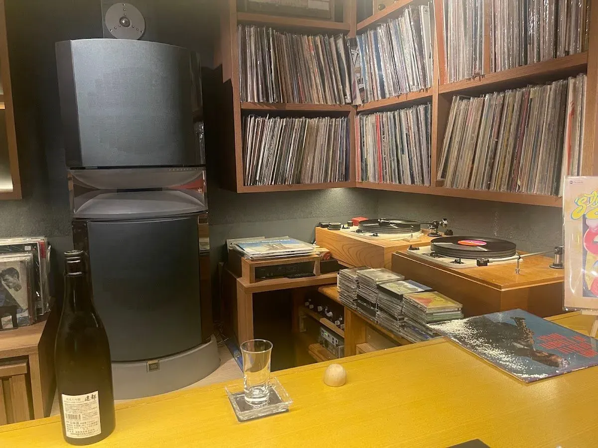 VINYL RECORD MUSIC BAR 『P.M.SOUNDS KYOTO』 3