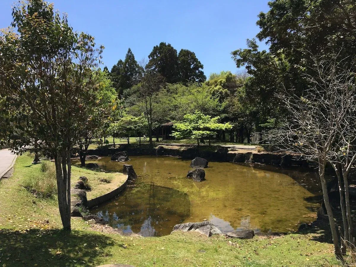 Higashiyama Ryokuchi Park