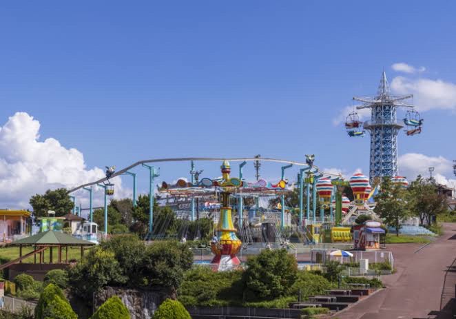 Ikoma Sanjo Amusement Park 3