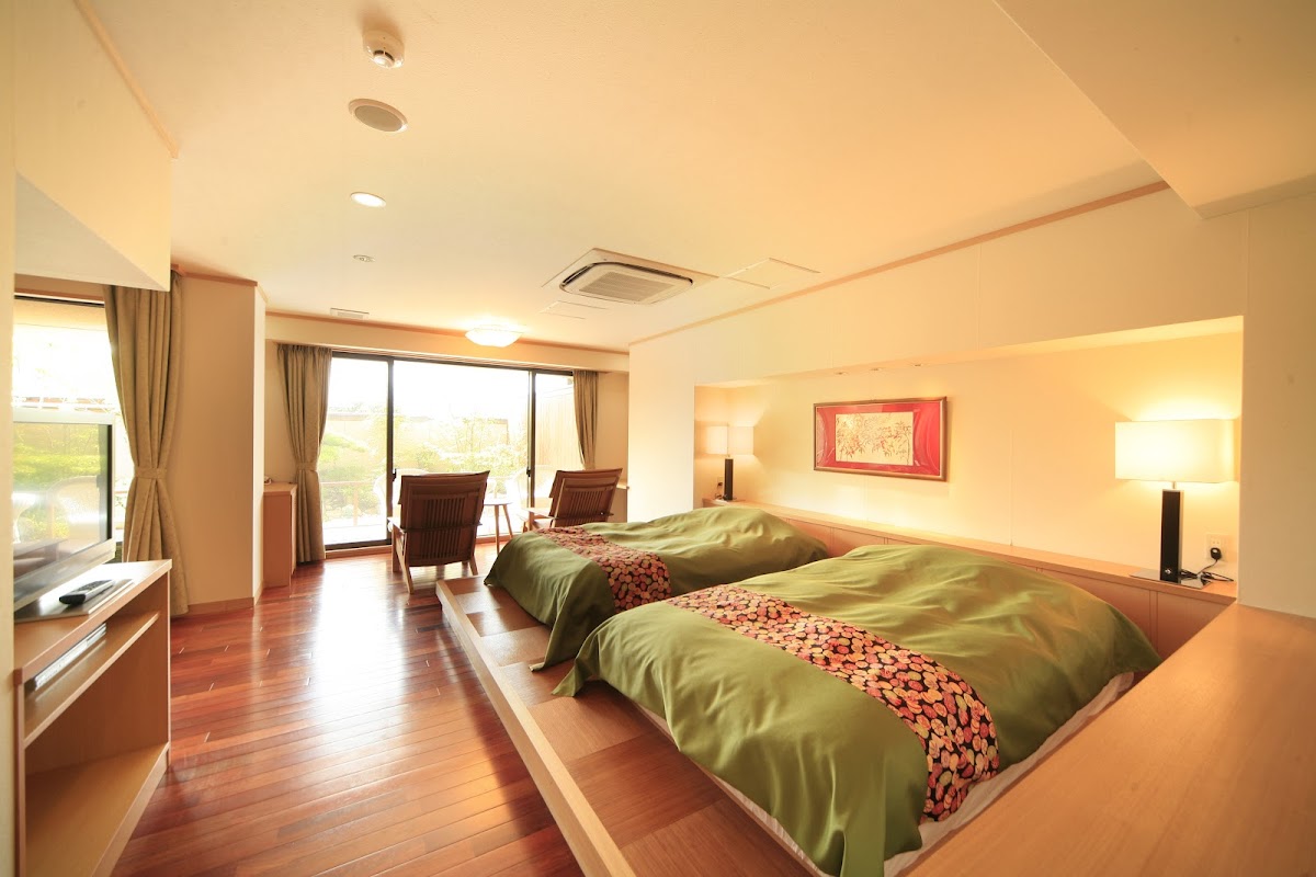 MIKASA RYOKAN 2
