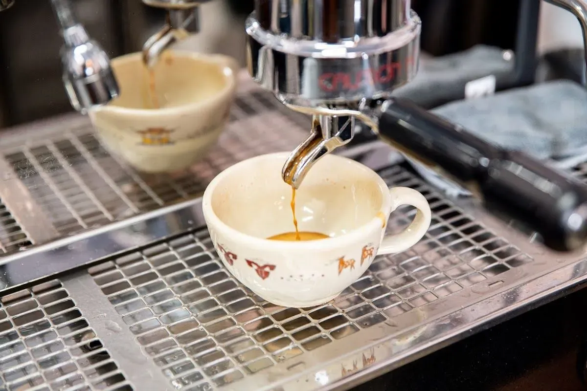 Amenokaku Coffee -Nara-(Roastery & Bread) 2