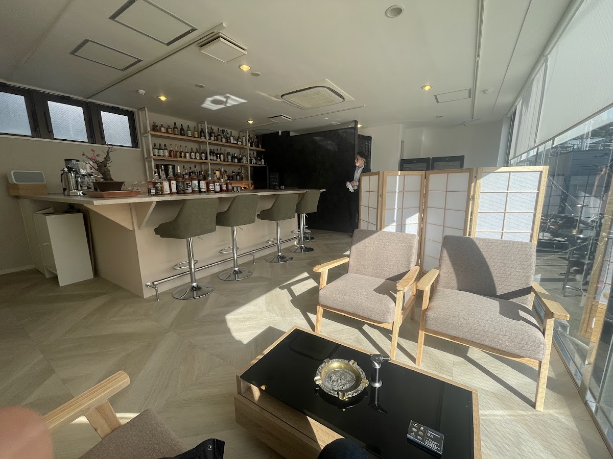 Cigar Lounge BONUS 3