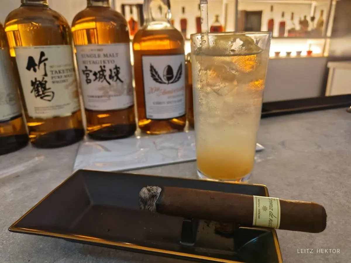 Cigar Lounge BONUS 4