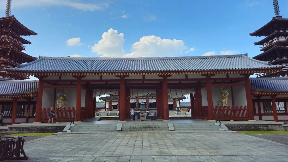 Yakushi-ji 2