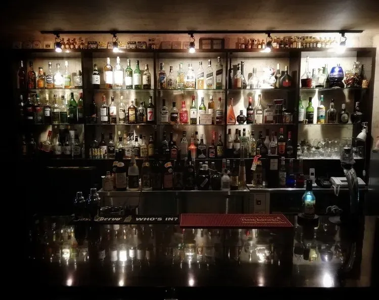 BAR FAMOUS フェイマス