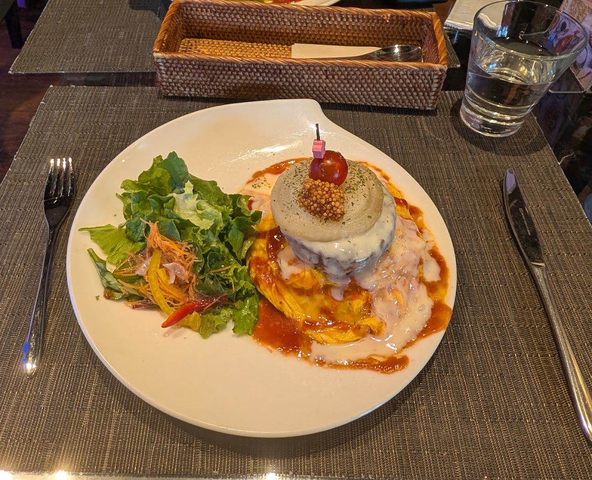 Ten. Ten. Cafe 3