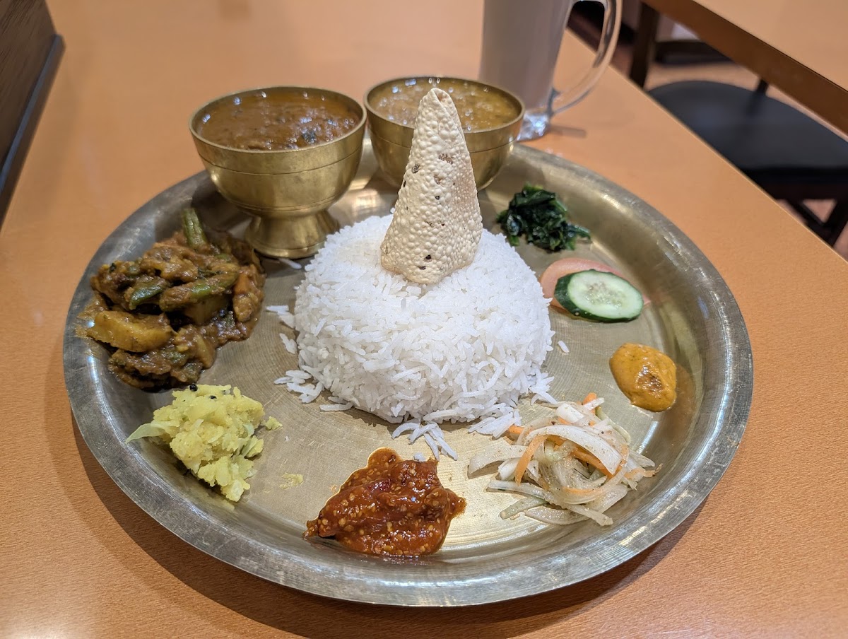 Indian Nepali restaurant LUMBINI 4