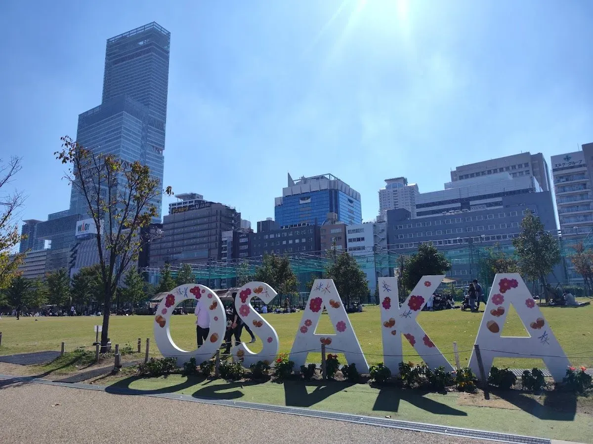 Osaka Monument