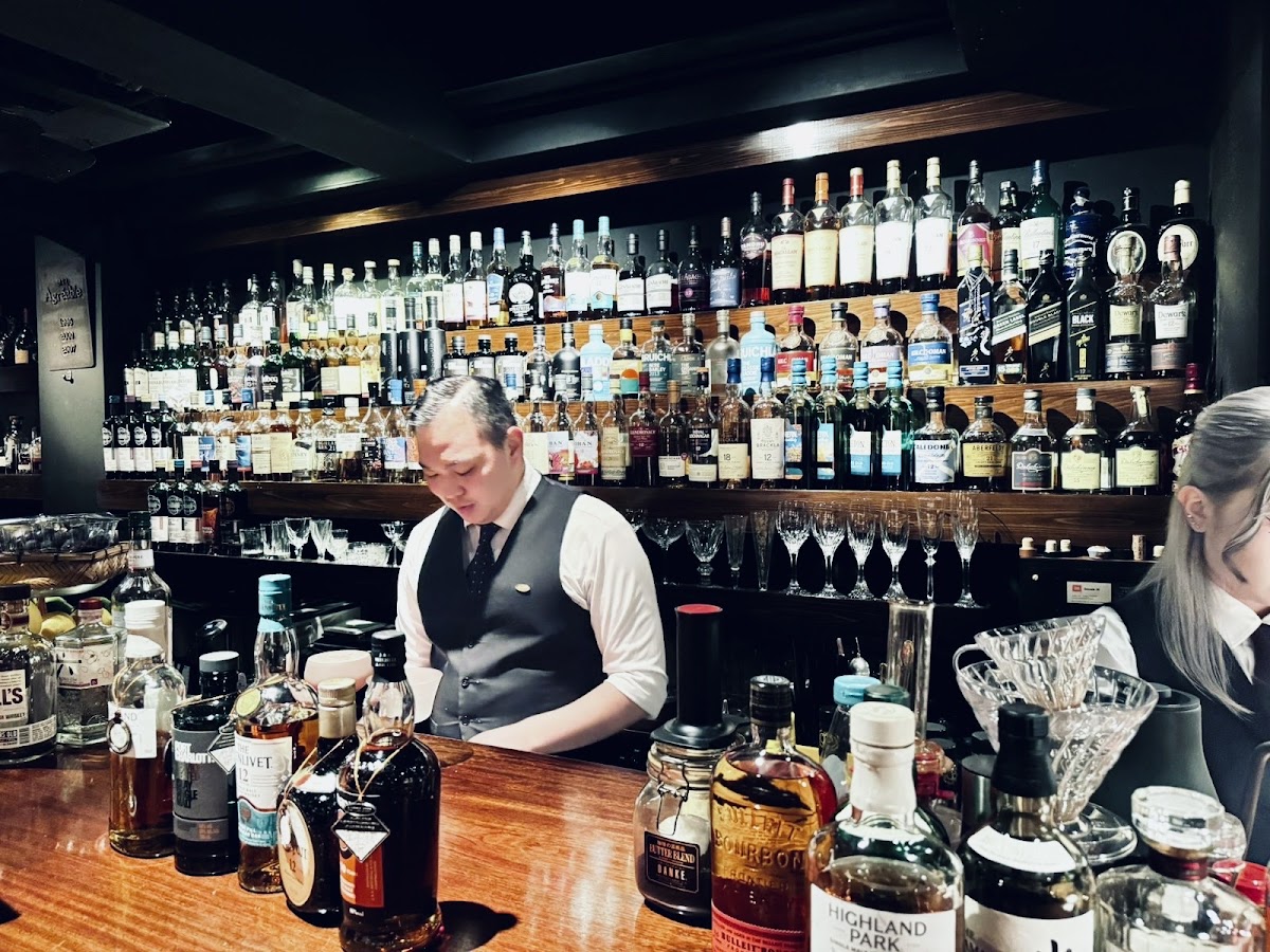 Bar Agréable 4