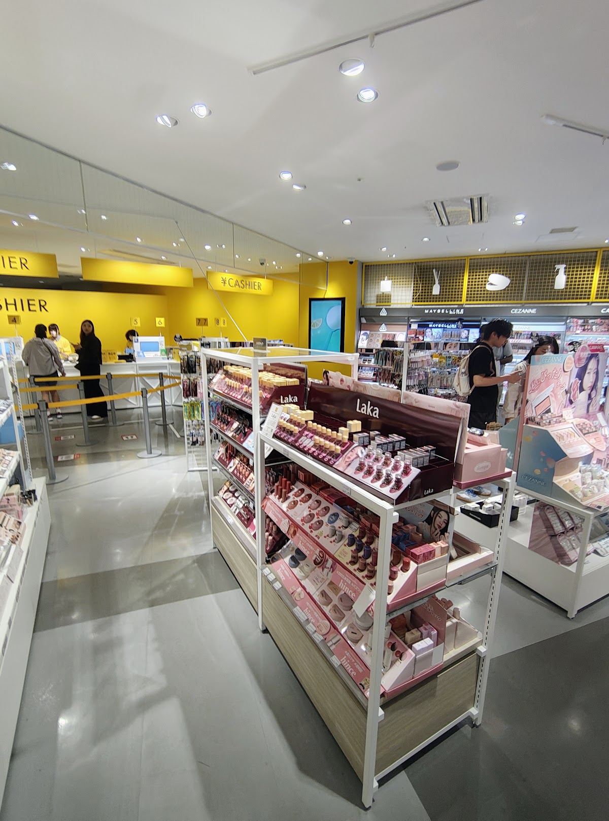 Namba Parks 2