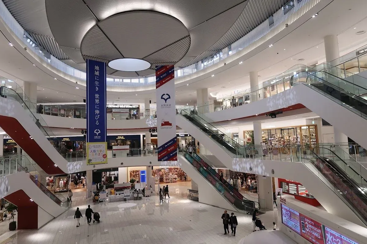 LaLaport EXPOCITY 4